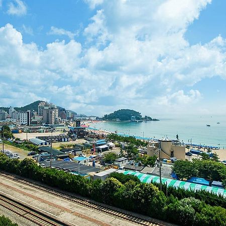 From Guesthouse Busan Exterior photo