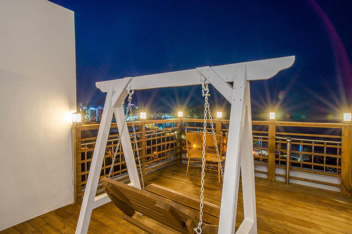From Guesthouse Busan Exterior photo