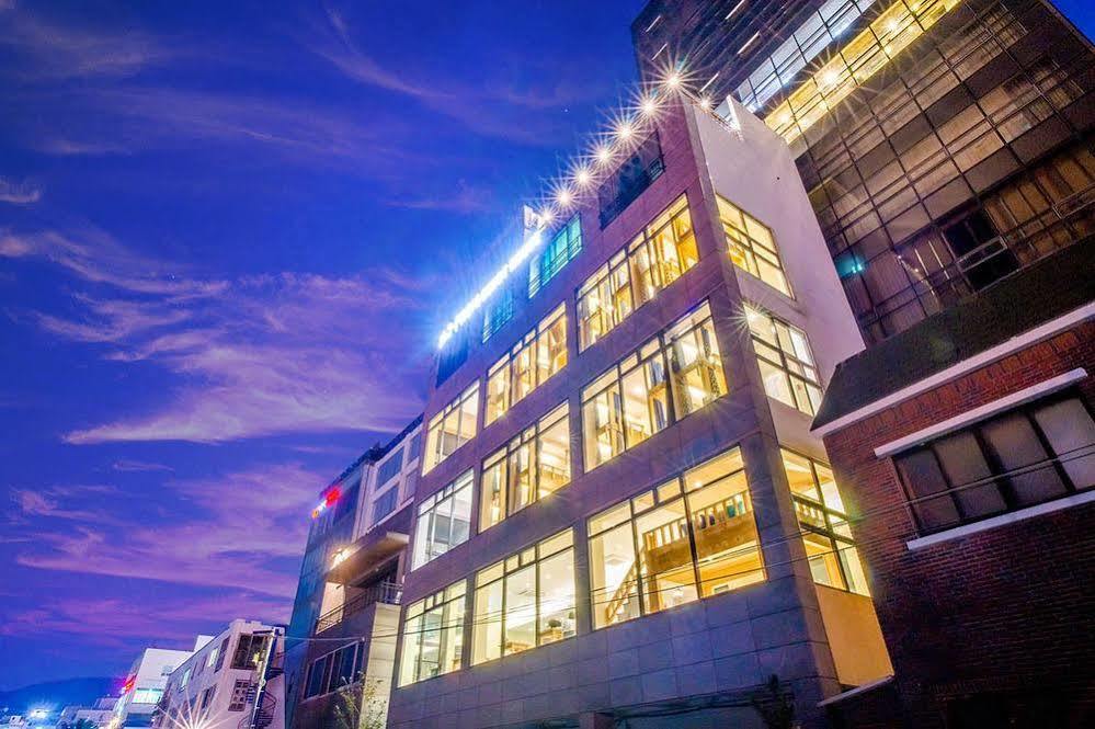 From Guesthouse Busan Exterior photo