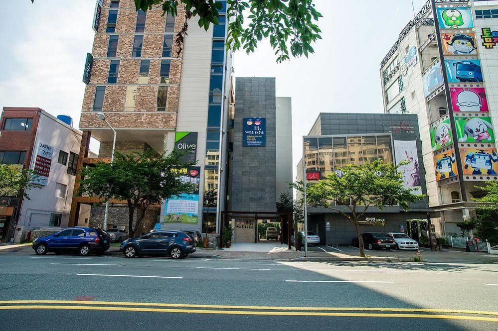From Guesthouse Busan Exterior photo