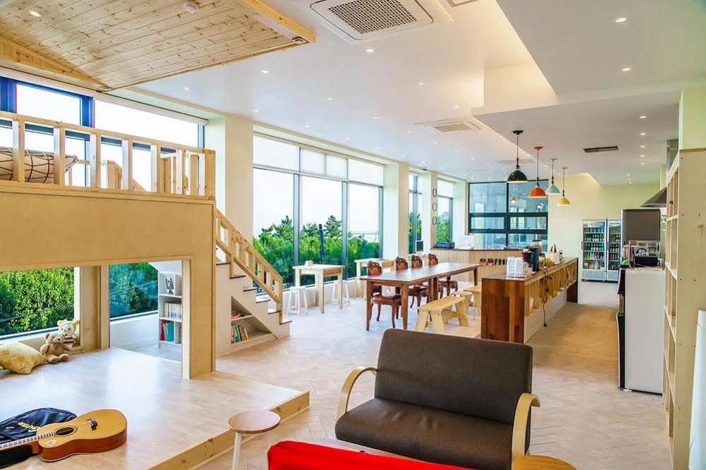 From Guesthouse Busan Exterior photo